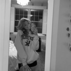 Meet your Posher, Sadie